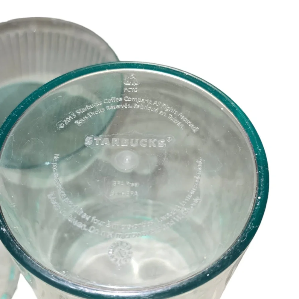 2013 Starbucks Translucent Sea Foam Green Acrylic Tea Coffee Juice Water Pitcher